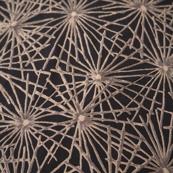 !! Elizabeth & James Black Patterned Long Sleeve Button Up Blouse sz xs - Picture 4 of 6